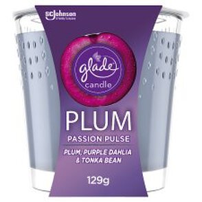 Glade Plum Passion Pulse Świeca zapachowa 129 g